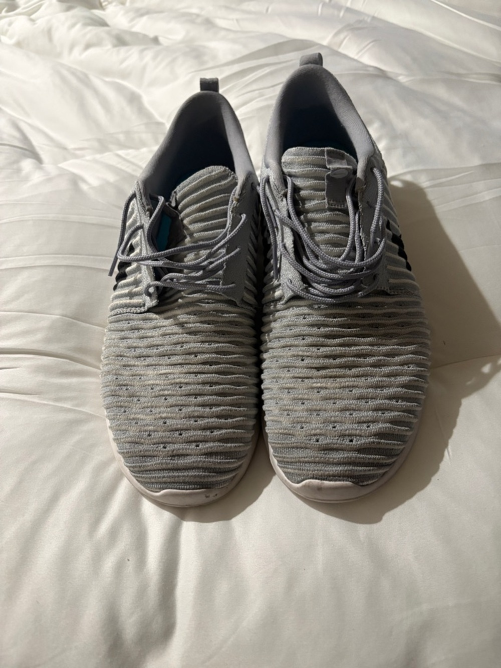 Nike Men’s Light Grey Knit Running Sneakers